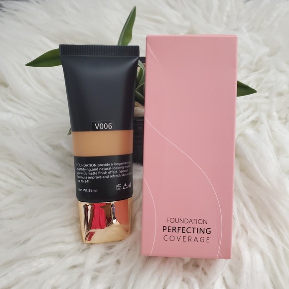 TASH Cosmetics Foundation Perfecting Coverage V006 - Picture 2 of 5